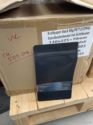 Verpackungsmaterial zu verschenken Bild 4