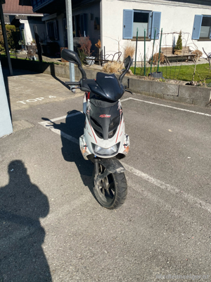 Aprillia Sr50 Street Bild 3