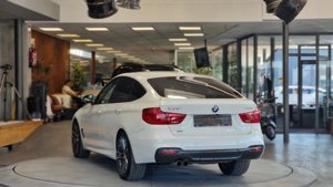 BMW 330i Gran Turismo M-Paket F34 Monatlich ab: 350 ,- Bild 3