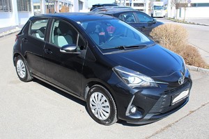 Toyota Yaris 1,0 VVT-i Active aus zweiter Hand Bild 2