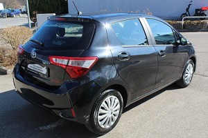 Toyota Yaris 1,0 VVT-i Active aus zweiter Hand Bild 3