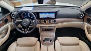 Mercedes-Benz E 220 Bild 18