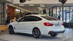 BMW 330 Bild 12