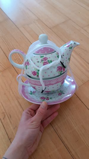 Teetassenset   Tea pot set   Tea for one set   Teeset