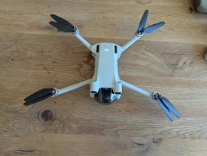 DJI Mini 3 Pro + Fly More Combo Bild 3