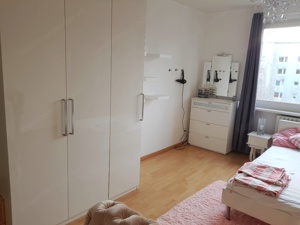 Gemütliches zimmer in Stadt-   Comfortable room in city center Bild 2