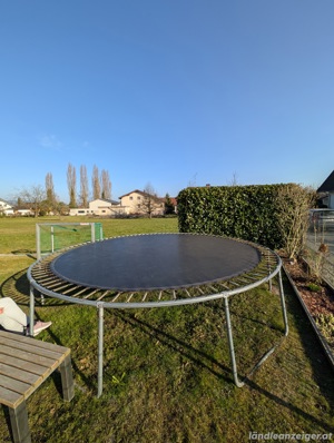 Trampolin zu verschenken  Bild 4