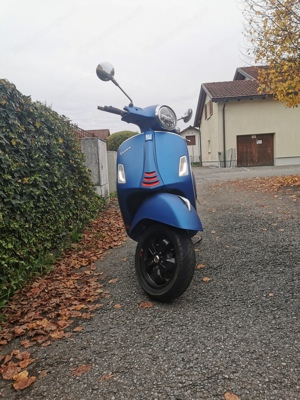 Vespa GTS 300 Supersport Bild 4