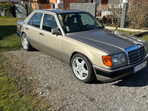 mercedes w124 230e Bild 3