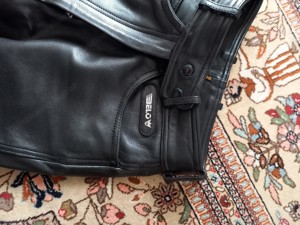 Motorrad Lederhose Belo Bild 2