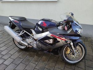 Honda CBR 900RR Fireblade