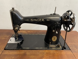 Singer Nähmaschine Bild 3