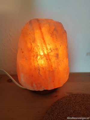 Salzlampe aus der Himalaya - Region  Bild 1