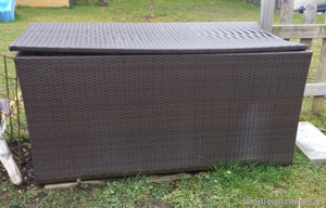 Gartenbox Rattan zu verschenken