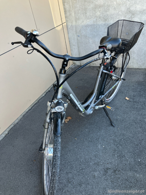 Fahrrad E-bike city Bild 3