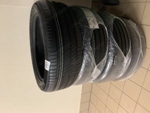 MICHELIN Sommerreifen neu 255 45 20 V