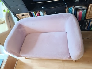 Verkaufe süße, kleine Couch Bild 2