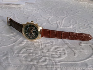 Herrenuhr schwarz gold  Bild 4