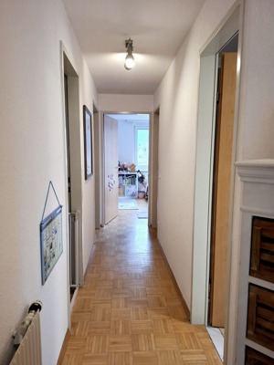 Helle 3-Zimmer-Wohnung mit verglaster Loggia & Tiefgaragenplatz in Bregenz zu verkaufen Bild 4