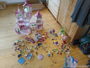 Playmobil Prinzessinnenschloss + viel Zubehör  Bild 2