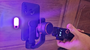 Gimbal Hohem Isteady M6 für Smartphones, Kit inkl. AI-Verfolgungssensor und CCT  RGB Licht Bild 4