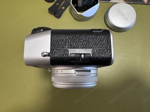 Fujifilm X100VI in edlem Silber Bild 5