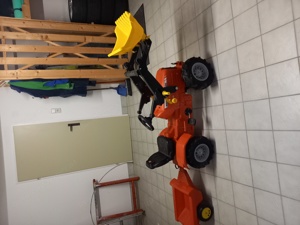 Kindertraktor mit Anhänger 