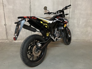 Derbi Racing Senda Supermoto X-treme DRD - 1. Besitz, Bj. 04 2019, nur 6.174 km,  Supermoto Bild 7