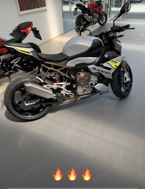 BMW S1000R Motorrad  Bild 2