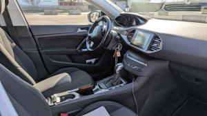 Peugeot 308 Bild 2