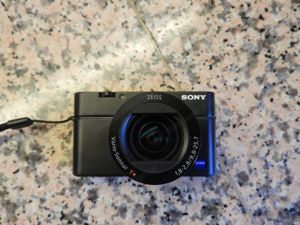 Sony Cyber-shot DSC-RX100 III Bild 3