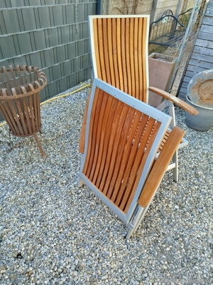 Gartentisch Alu &Teak und 2Hochlehner Bild 5