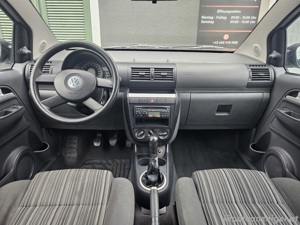 Volkswagen Fox Frisch Vorgeführt Bild 10