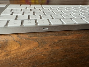 Apple Magic Keyboard weiß - kabellos (A1843) - mit Num-Block Bild 5