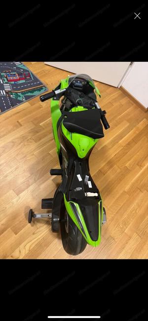 Kawasaki Motorrad Kinder Bild 4