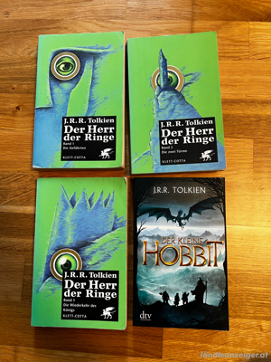 Herr der Ringe & Hobbit Bücher zu verschenken