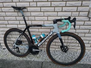 Bianchi Specialissima, DI2- CARBON, Größe 54 Bild 1