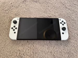 Nintendo Switch OLED-Modell HEG-001 64GB Handheld-Spielekonsole - Weiß Bild 3