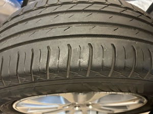 Sommerreifen Nokian Tyres inkl. Volvofelgen Bild 2