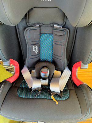 Britax Römer Advansafix IV R 9-36kg Kindersitz (mitwachsend) Autokindersitz Bild 3