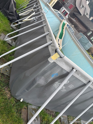 Intex Frame Pool *732 x 366 x 132 cm* *Notverkauf* Bild 6