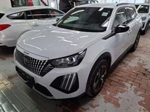 Peugeot 2008 Bild 1