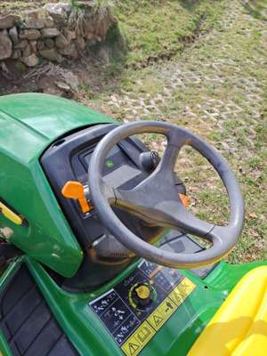 John Deere Rasentraktor X300R Bild 8