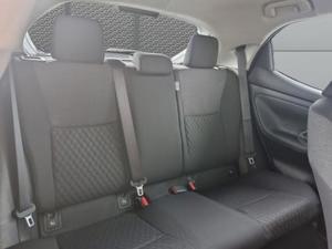 Toyota Yaris Bild 13