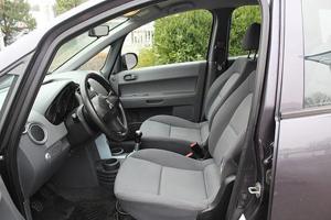 Mitsubishi Colt Bild 9