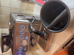 Barista Express Espresso-Maschine (Silber, Integrierte Kaffeemühle, 2400  Bild 2