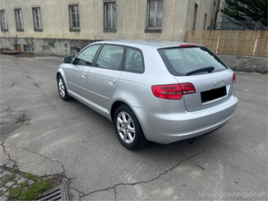 Audi A3 1.6 Bild 3