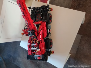 lego technic 42082 Kranwagen  Bild 2