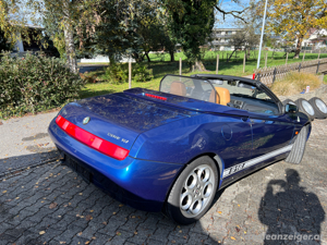 Alfa Romeo Spider 916 Bild 4