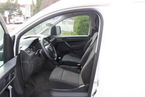 VW Caddy Bild 10